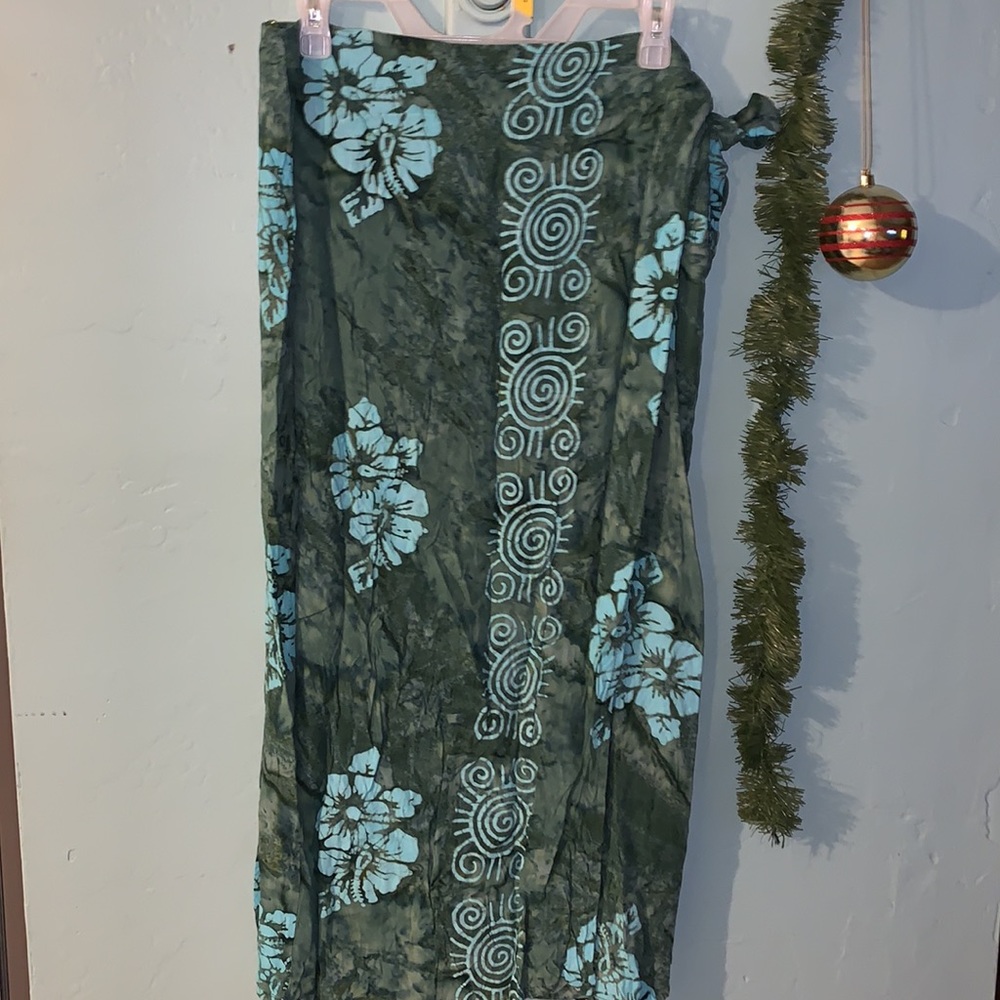 🍁 Far away tropical skirt set